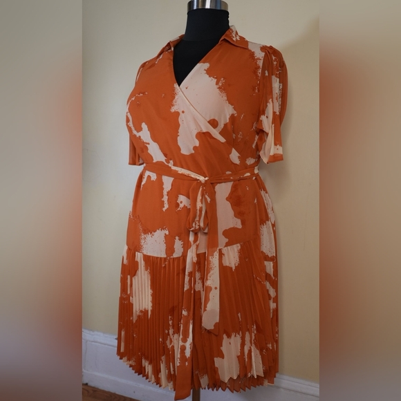 Target Alexis designer wrap dress orange print size 1x - Picture 2 of 5